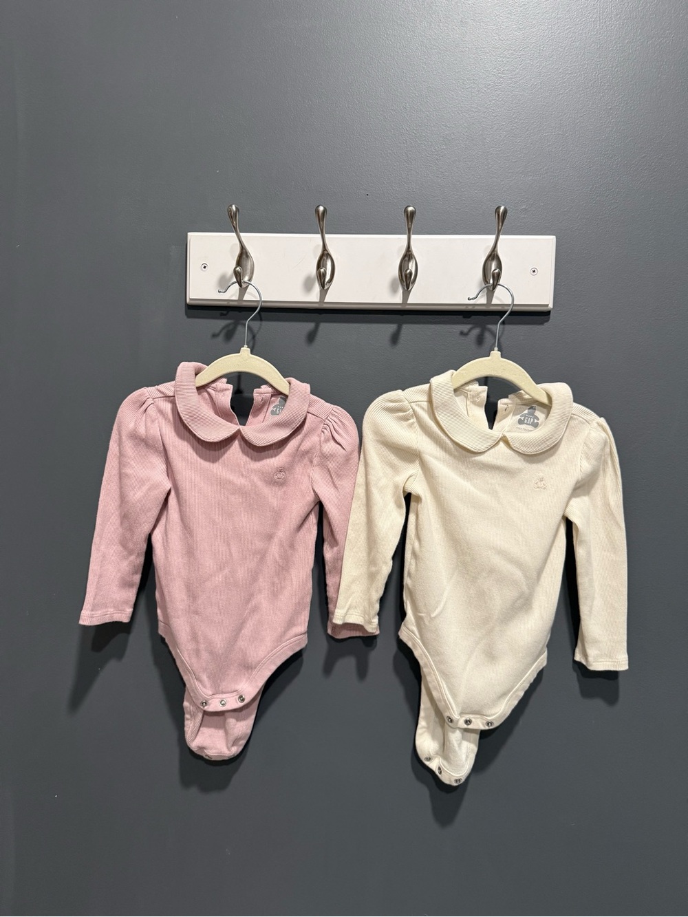 GAP Baby Girl Classic Peter Pan Collar One-Piece Bodysuit - Pink and Cream 24M